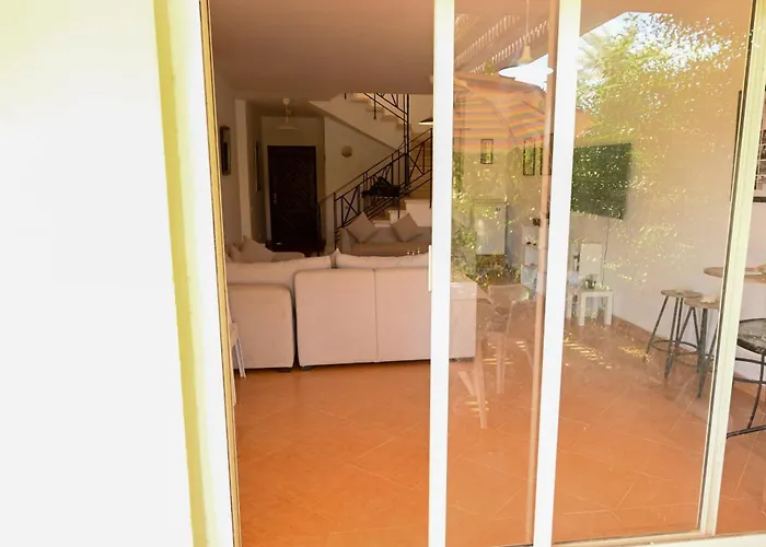 5bdr Modern Beachside Retreat In Einbay L 2nd Row Apartment Ain Sukhna