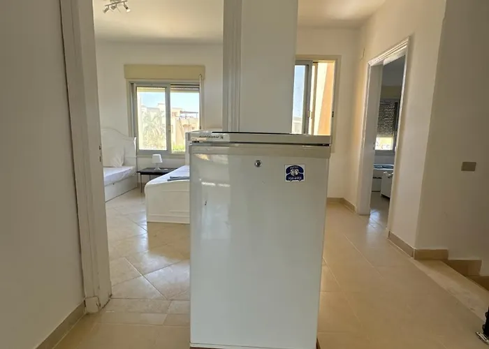 5bdr Modern Beachside Retreat In Einbay L 2nd Row Ain Sukhna