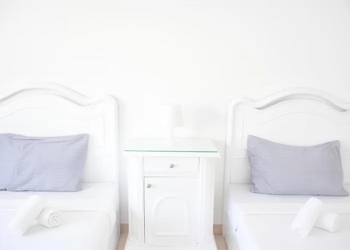 5bdr Modern Beachside Retreat In Einbay L 2nd Row Ain Sukhna