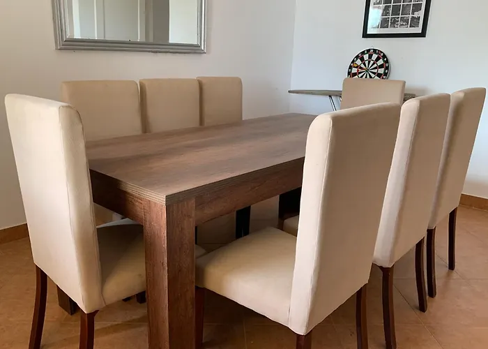 5bdr Modern Beachside Retreat In Einbay L 2nd Row Apartment